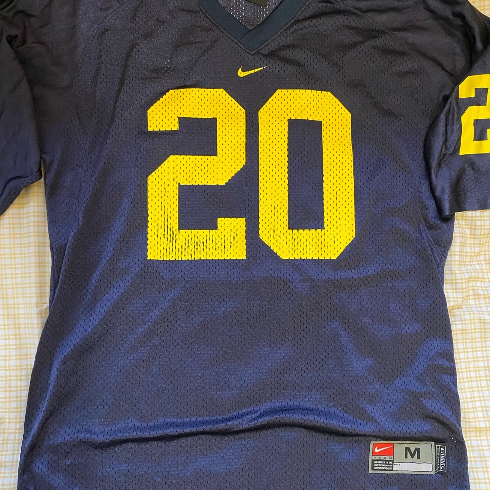“No Name” #20 Football Jersey